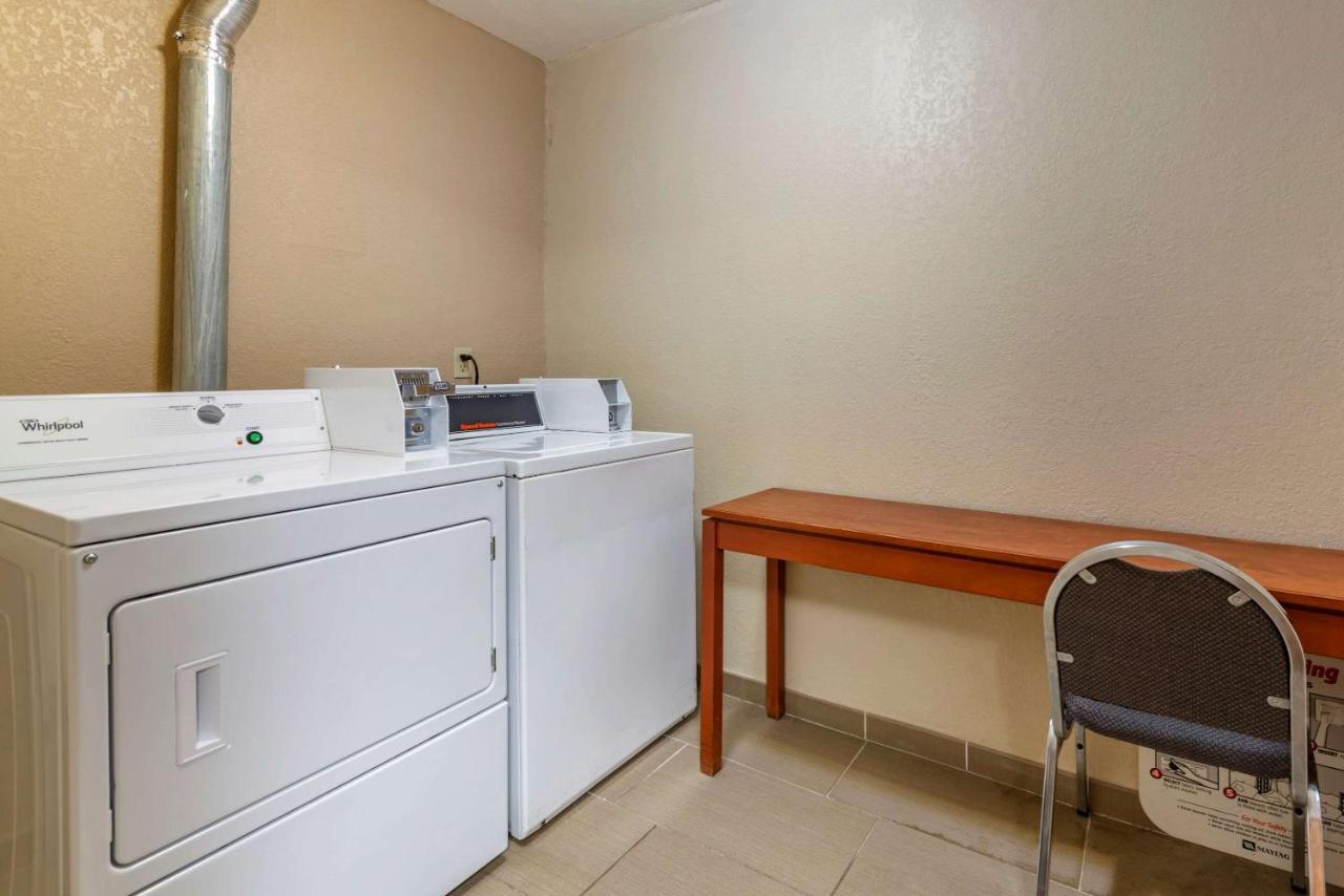 Comfort Inn Denver Southeast Area Аврора Экстерьер фото