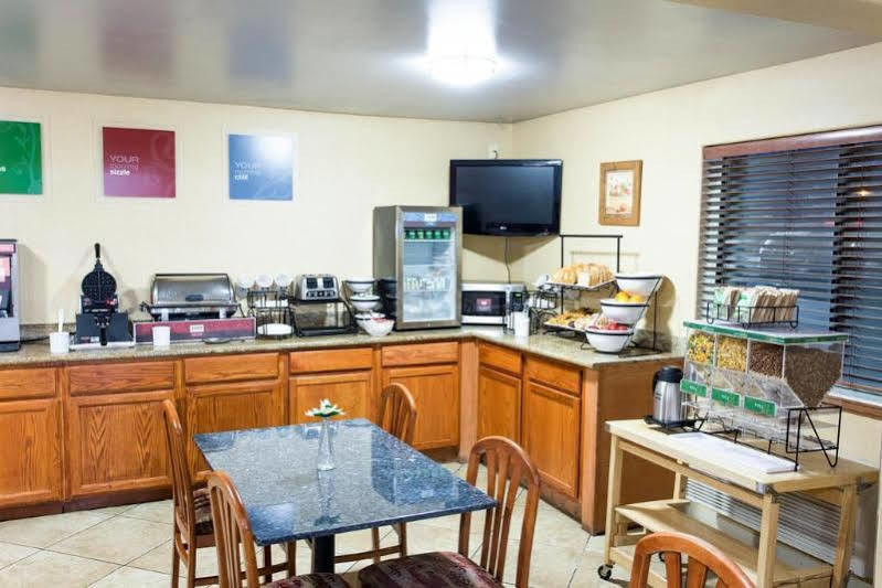 Comfort Inn Denver Southeast Area Аврора Экстерьер фото